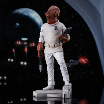 Star Wars - Admiral Ackbar Milestones Statue