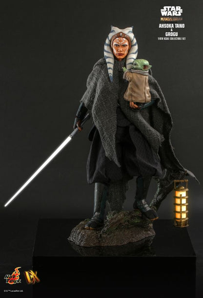 Star Wars: The Mandalorian - Ahsoka Tano and Grogu 1:6 Scale Collectable Action Figure Set