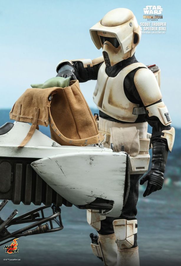 Star Wars: The Mandalorian - Scout Trooper & Speeder Bike 1:6 Scale Action Figure Set