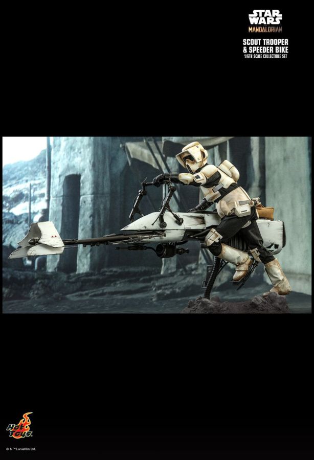 Star Wars: The Mandalorian - Scout Trooper & Speeder Bike 1:6 Scale Action Figure Set