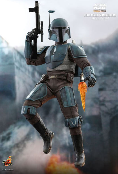 Star Wars: The Mandalorian - Death Watch Mandalorian 1:6 Scale Collectable Action Figure