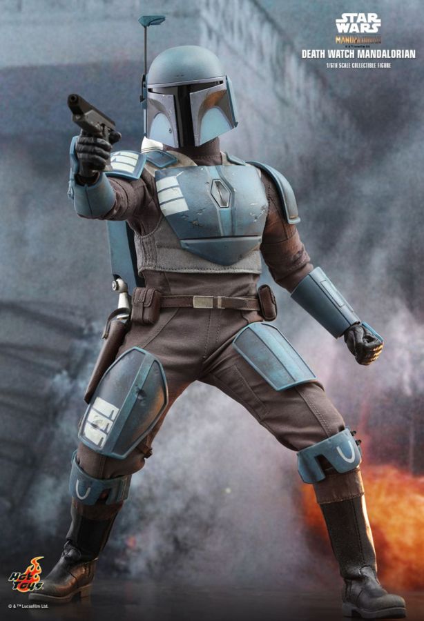 Star Wars: The Mandalorian - Death Watch Mandalorian 1:6 Scale Collectable Action Figure