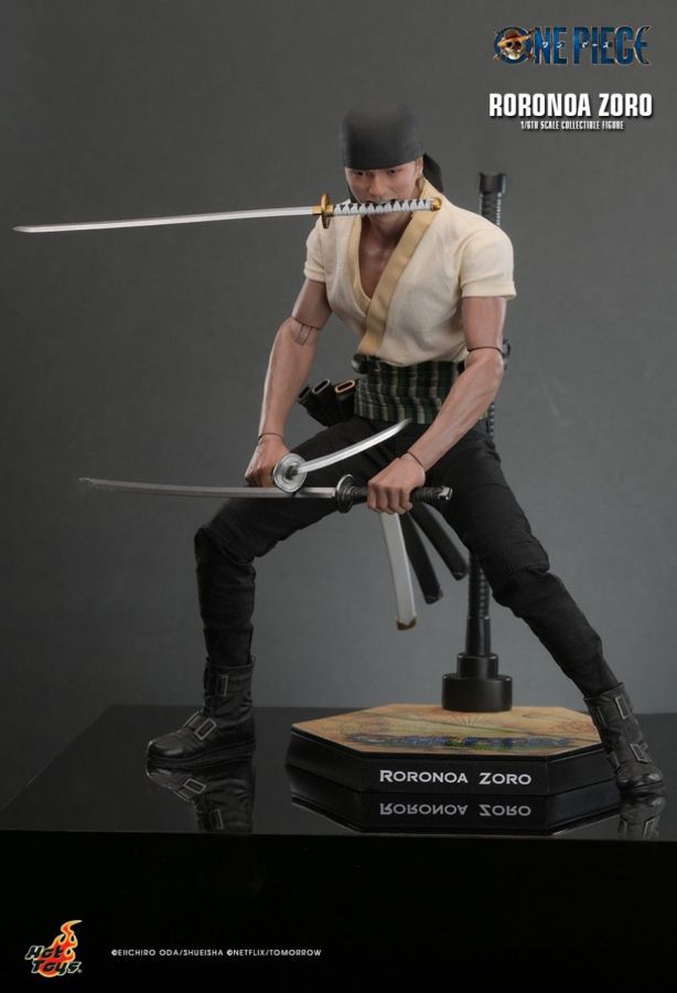 One Piece (2023) - Roronoa Zoro 1:6 Scale Collectable Action Figure