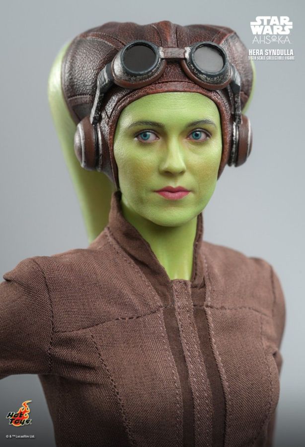 Star Wars: Ahsoka - Hera Syndulla 1:6 Scale Collectable Action Figure PREORDER