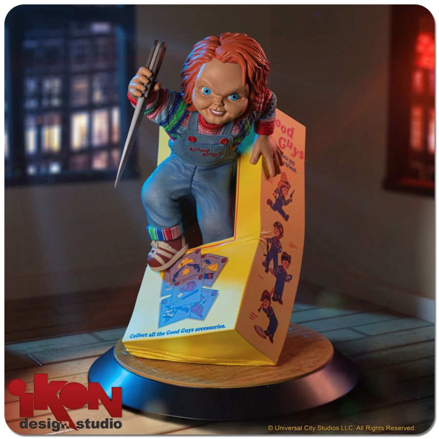 Child's Play - Chucky Breaking Free From Box PVC Statue