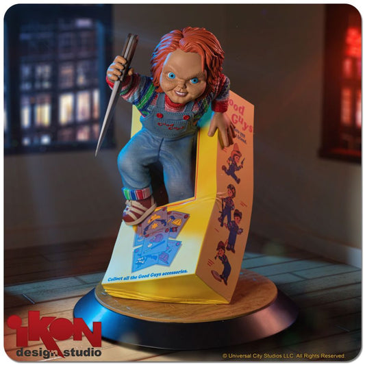 Child's Play - Chucky Breaking Free From Box PVC Statue