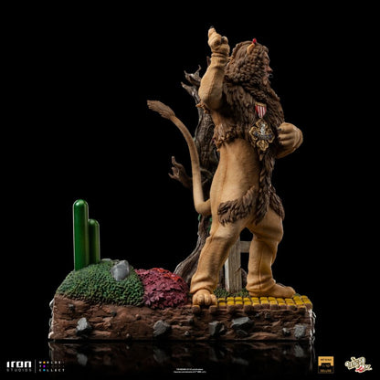 Wizard of Oz - Cowardly Lion 1:10 Scale Statue