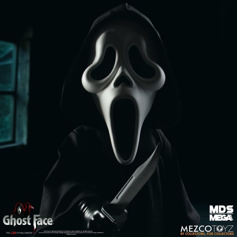 Scream - Ghostface 15" Mezco Mega Scale Figure