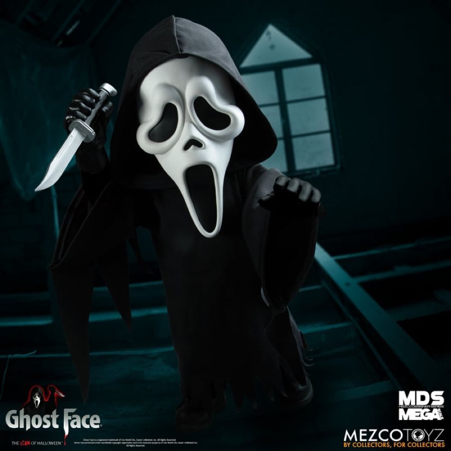 Scream - Ghostface 15" Mezco Mega Scale Figure