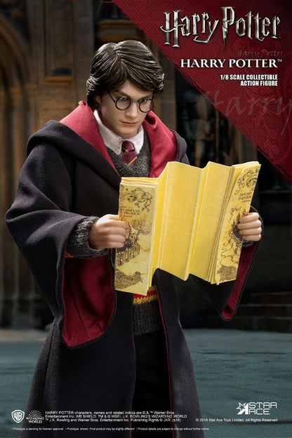 Harry Potter - Harry School Uniform 1:8 Figure