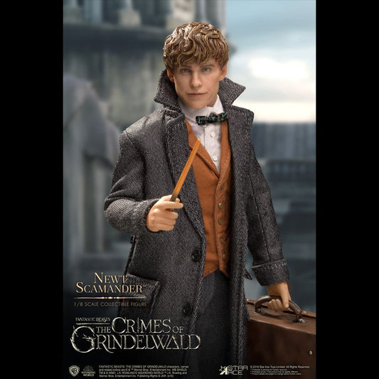 Fantastic Beasts 2: The Crimes of Grindelwald - Newt Scamander 1:8 Scale Action Figure