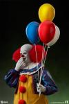 It (1990) - Pennywise 1:6 Scale Action Figure PREORDER