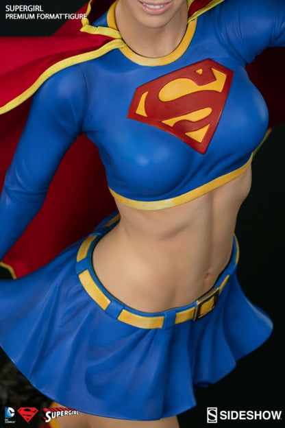 DC Comics - Supergirl Premium Format 1:4 Scale Statue