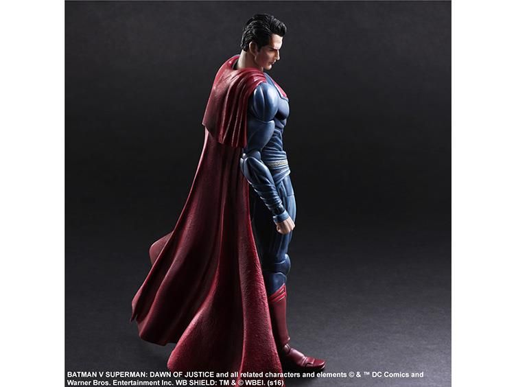 Batman v Superman: Dawn of Justice - Superman Play Arts Action Figure