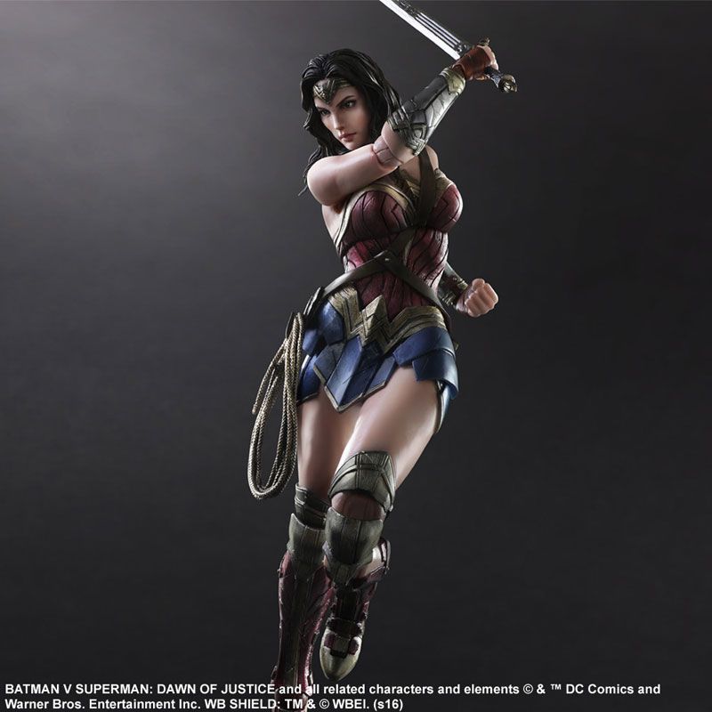 Batman v Superman: Dawn of Justice - Wonder Woman Play Arts Action Figure