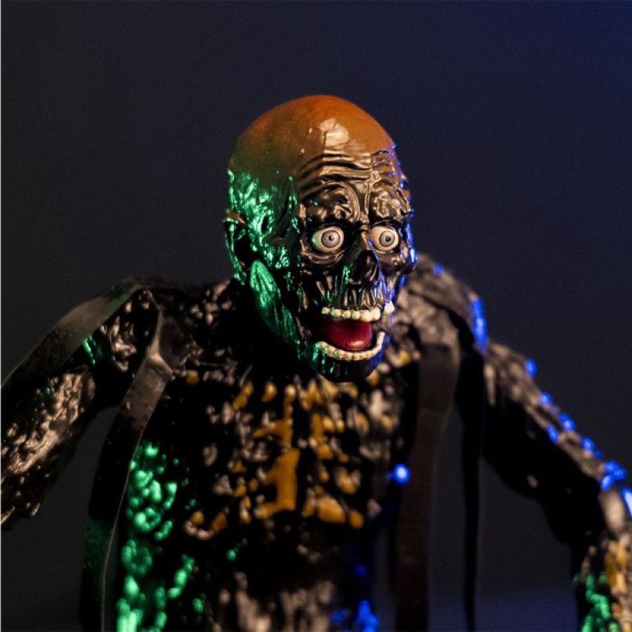 Return of the Living Dead - Zombie Trash Reaction 3.75" Figure